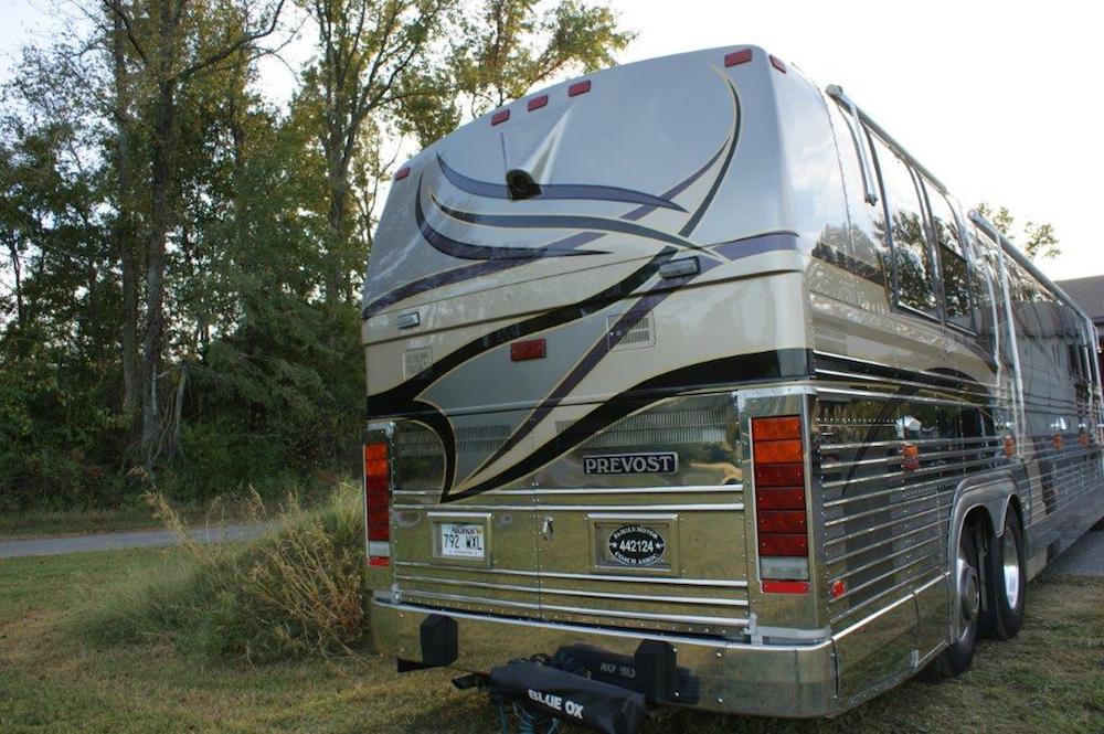 2000 Prevost Featherlite XL For Sale