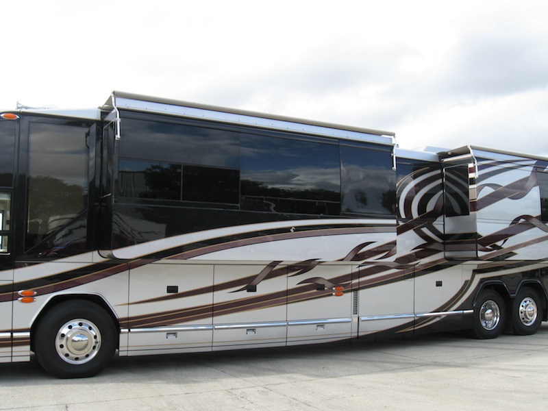 1999 Prevost Angola H3-45 For Sale