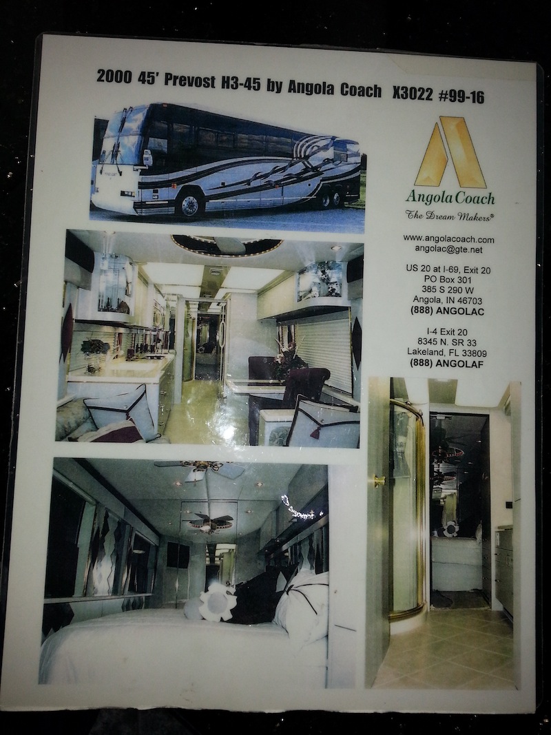 1999 Prevost Angola H3-45 For Sale