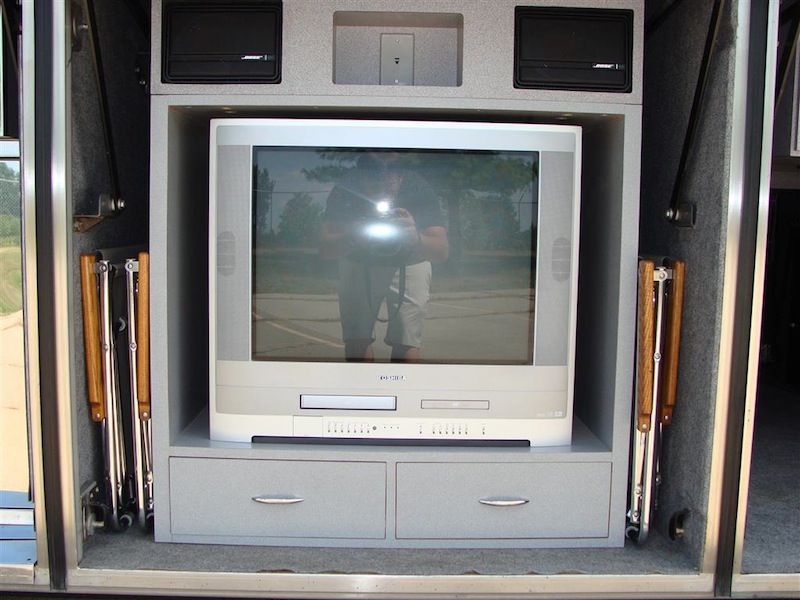 2000 Prevost Country Coach H3-45 For Sale