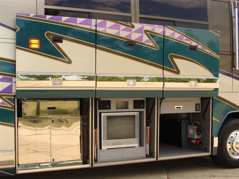 2000 Prevost Country Coach H3-45 For Sale