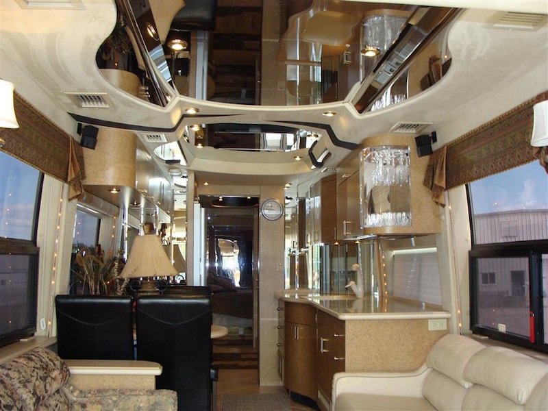2000 Prevost Country Coach H3-45 For Sale