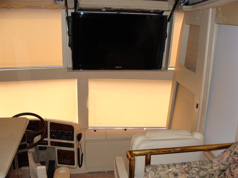 2000 Prevost Country Coach H3-45 For Sale
