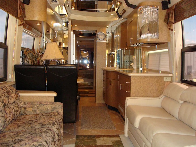 2000 Prevost Country Coach H3-45 For Sale