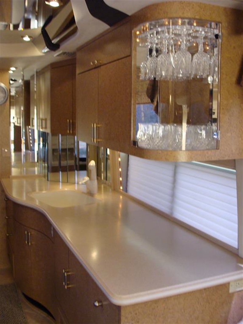 2000 Prevost Country Coach H3-45 For Sale