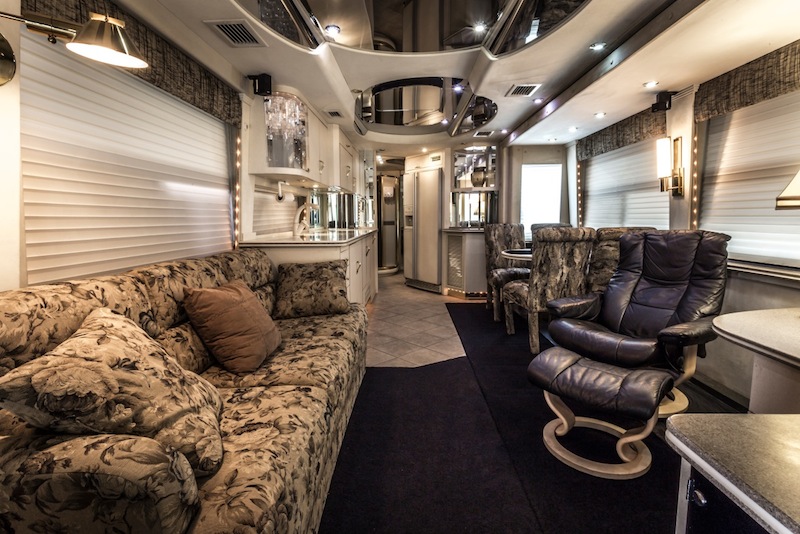 2000 Prevost Country Coach H3-45 For Sale