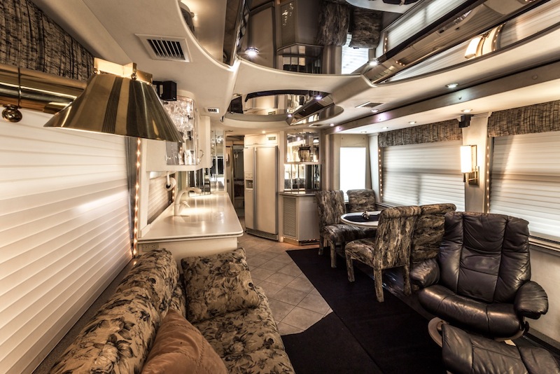 2000 Prevost Country Coach H3-45 For Sale