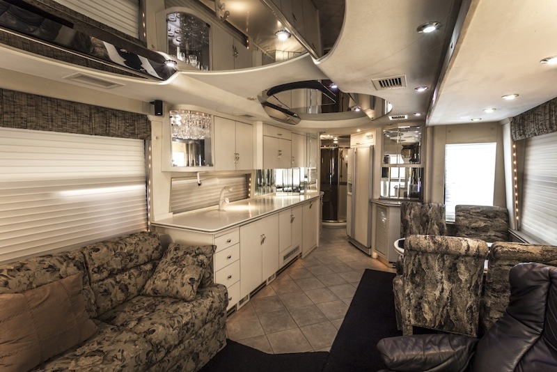 2000 Prevost Country Coach H3-45 For Sale