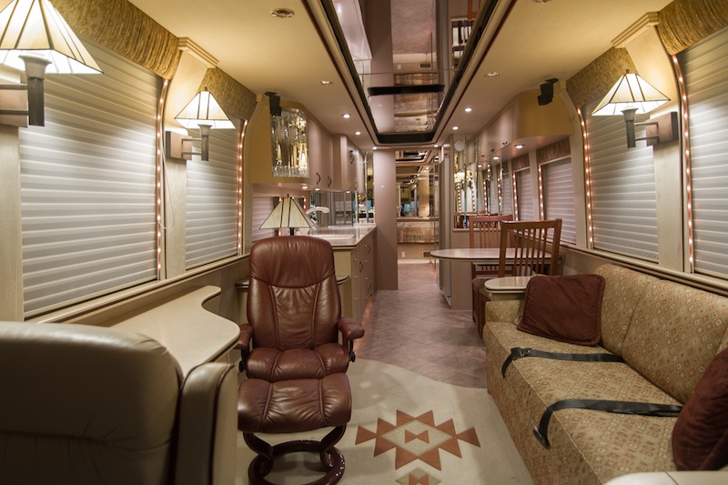 2000 Prevost Country Coach XL For Sale