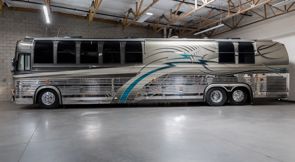 2000 Prevost Country Coach XL For Sale