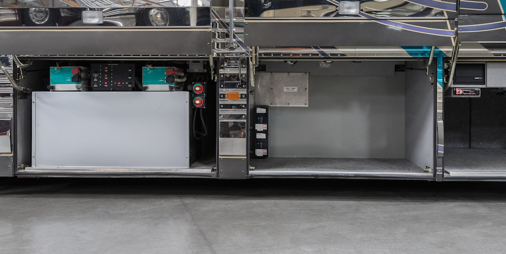 2000 Prevost Country Coach XL For Sale