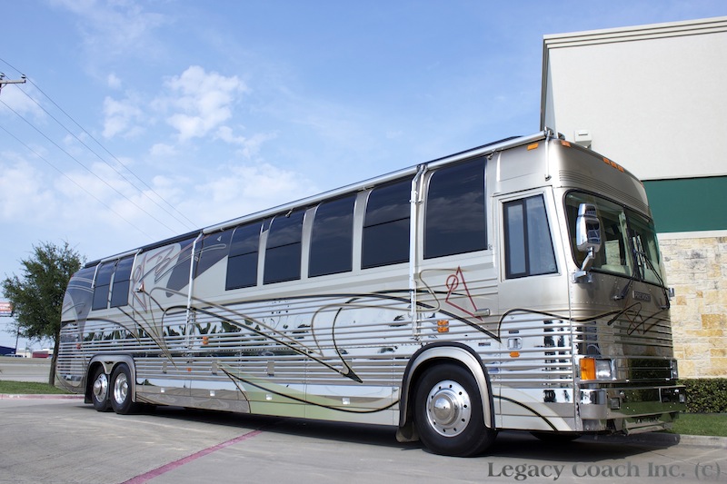 2011 Prevost Country Coach XL For Sale