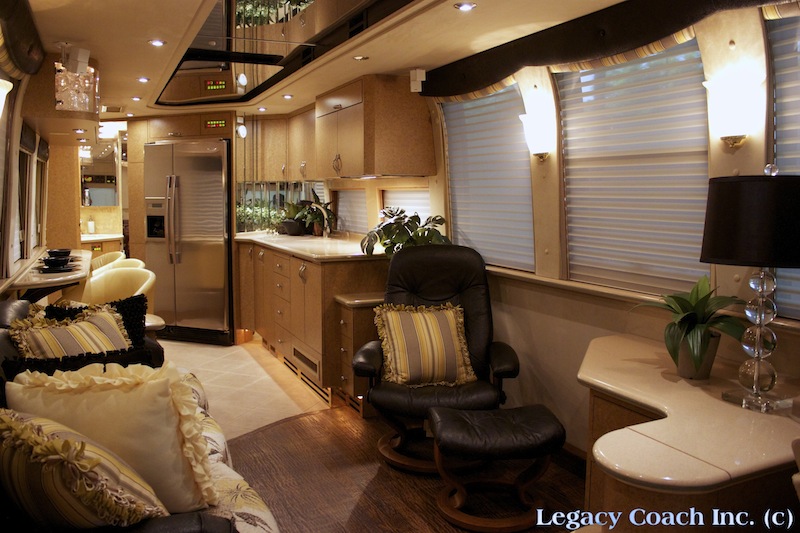 2011 Prevost Country Coach XL For Sale