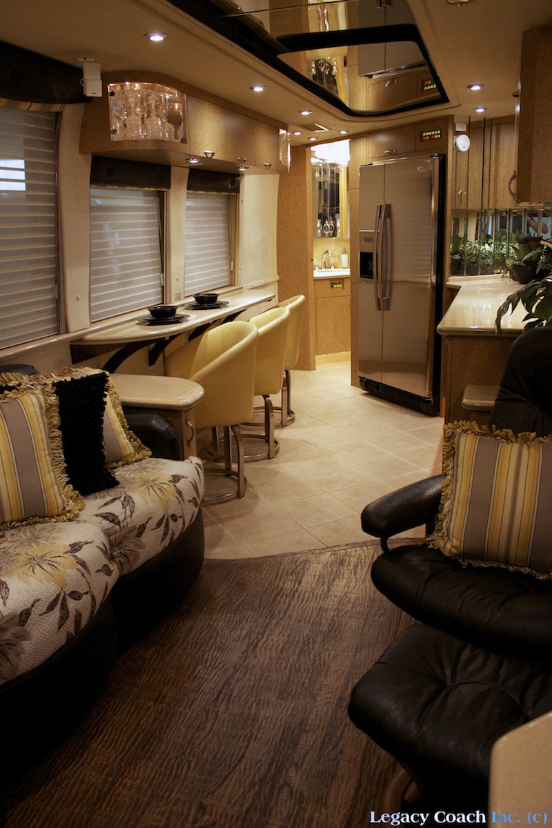 2011 Prevost Country Coach XL For Sale