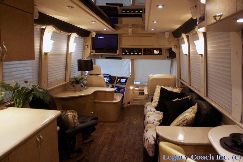 2011 Prevost Country Coach XL For Sale