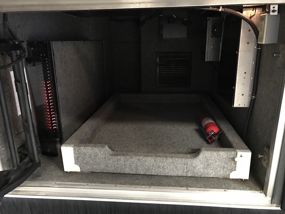 2000 Prevost Featherlite H3-45Double Slide