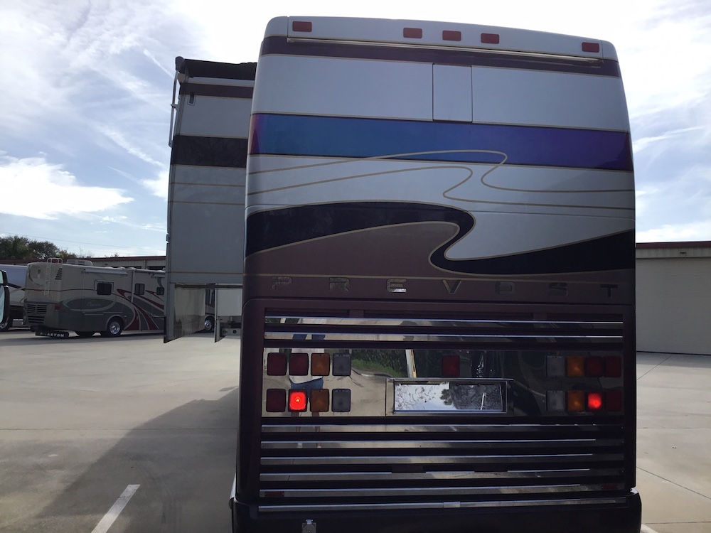 2000 Prevost Featherlite H3-45 For Sale