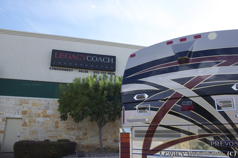 2000 Prevost Featherlite XL For Sale