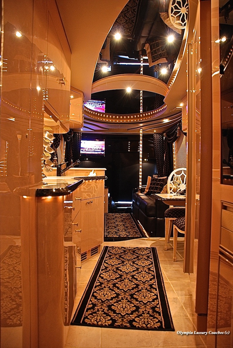 2000 Prevost Liberty H3-45 For Sale