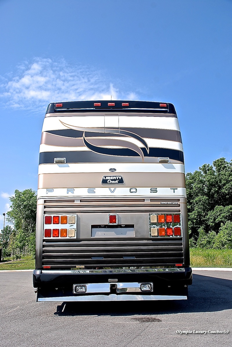 2000 Prevost Liberty H3-45 For Sale