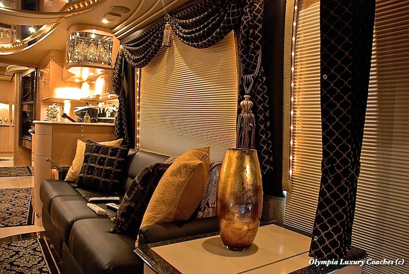 2000 Prevost Liberty H3-45 For Sale