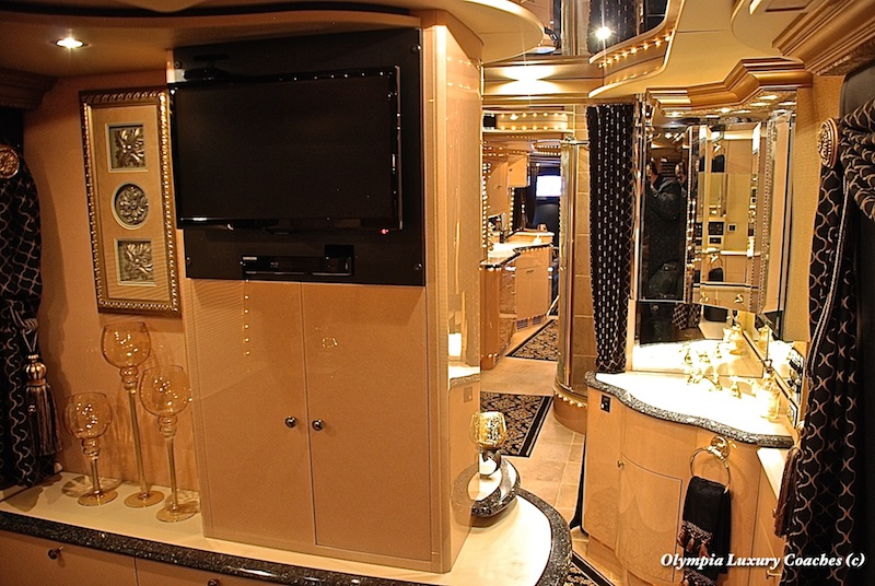 2000 Prevost Liberty H3-45 For Sale