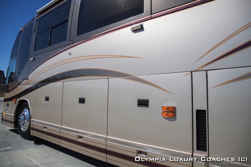 2000 Prevost Liberty H3-45 For Sale