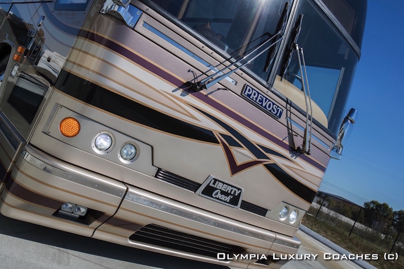 2000 Prevost Liberty H3-45 For Sale