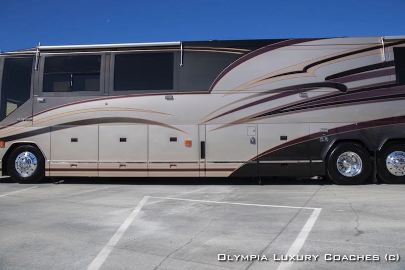 2000 Prevost Liberty H3-45 For Sale