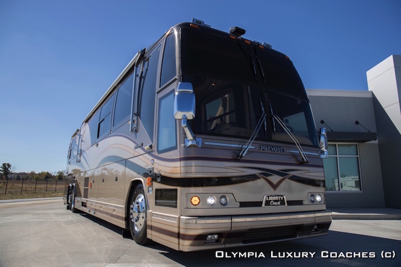 2000 Prevost Liberty H3-45 For Sale