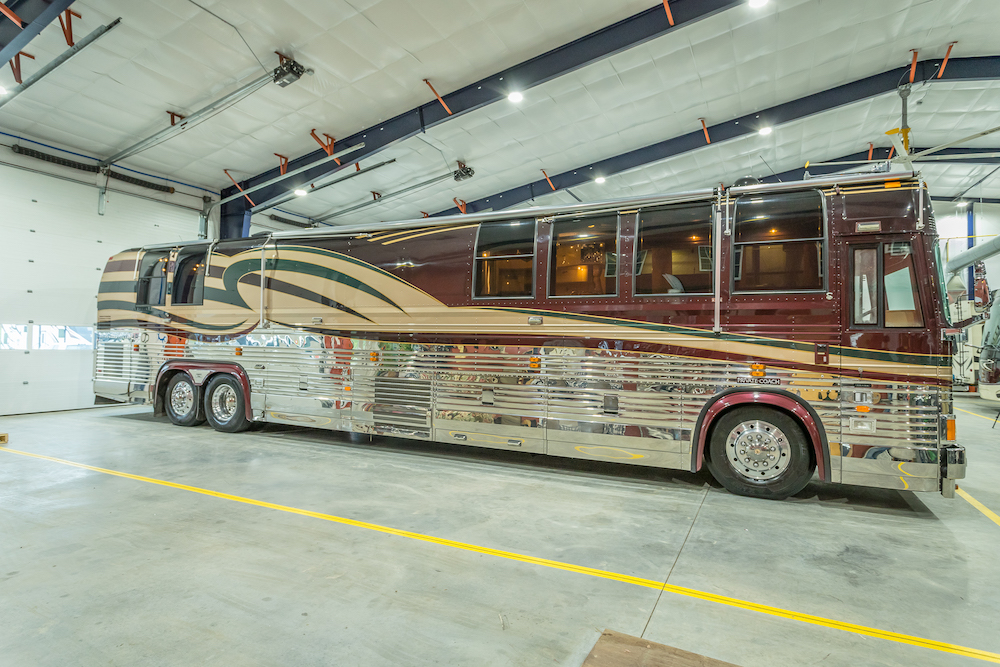 2000 Prevost Liberty XL For Sale