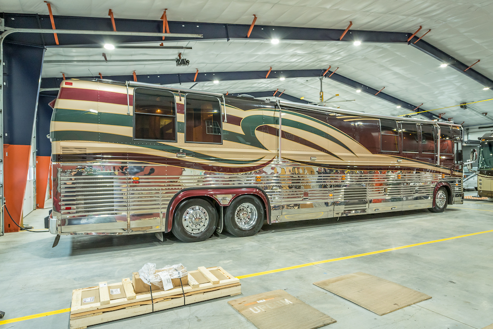 2000 Prevost Liberty XL For Sale