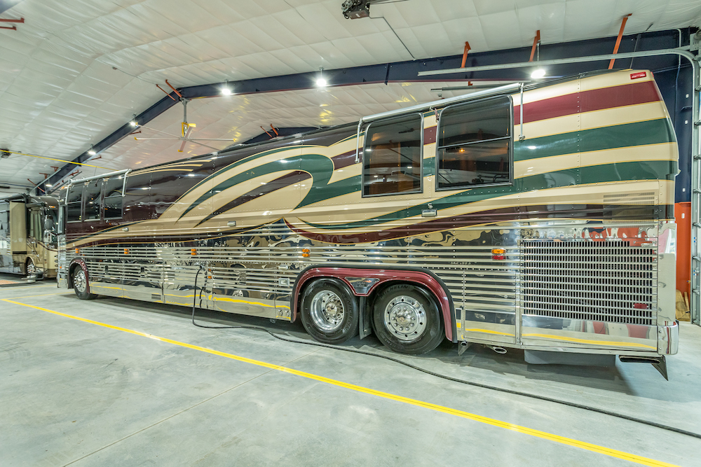 2000 Prevost Liberty XL For Sale