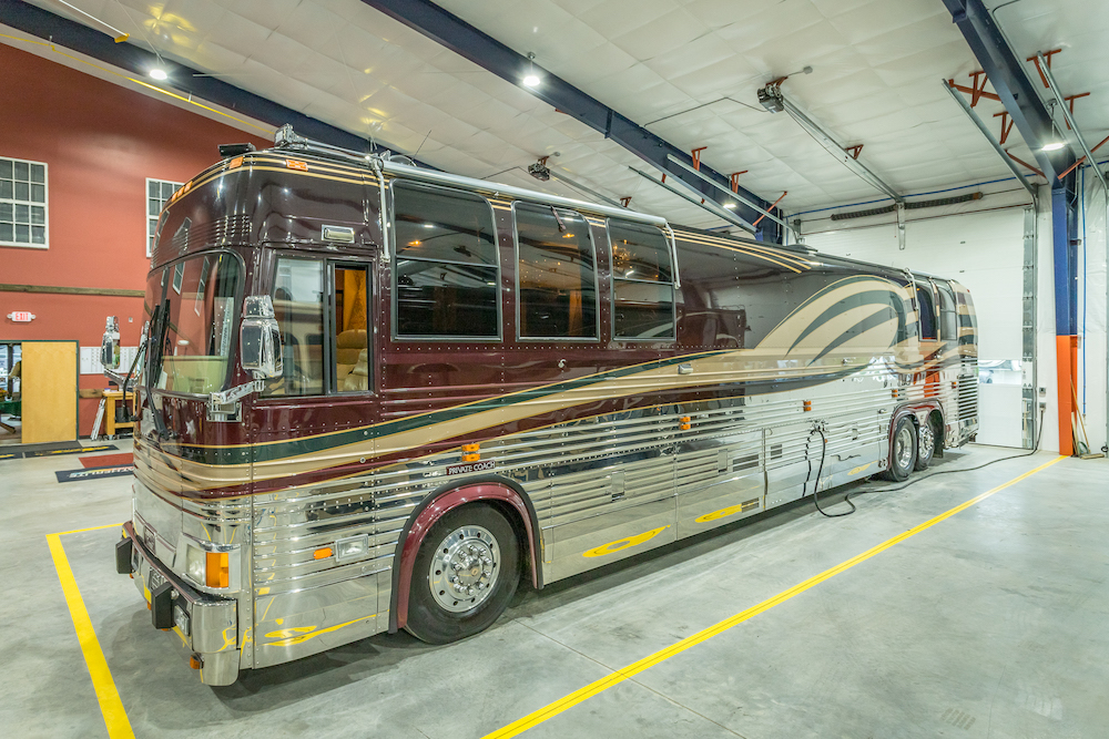 2000 Prevost Liberty XL For Sale