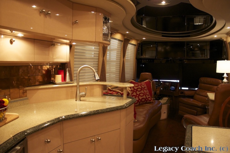 2000 Prevost Liberty XL For Sale