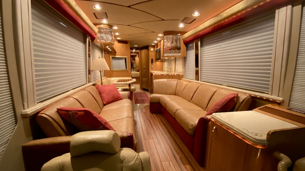 2001 Prevost Marathon H3-45 For Sale