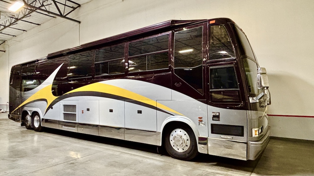 2000 Prevost Marathon H3-45 For Sale