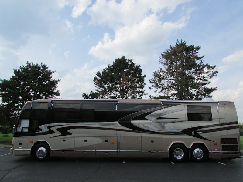 2000 Prevost Marathon H3-45 For Sale