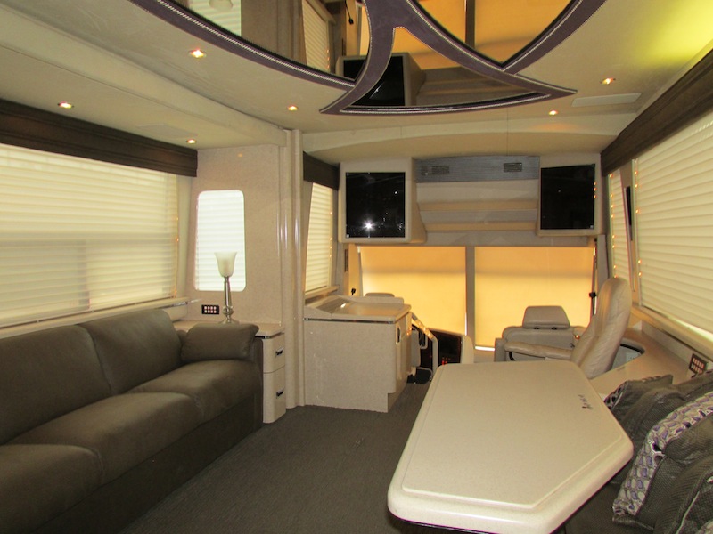 2000 Prevost Marathon H3-45 For Sale