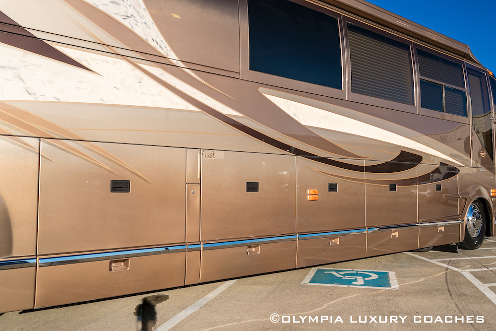 2000 Prevost Marathon H3-45 For Sale