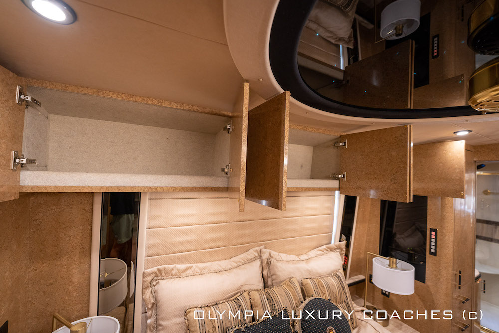 2000 Prevost Marathon H3-45 For Sale