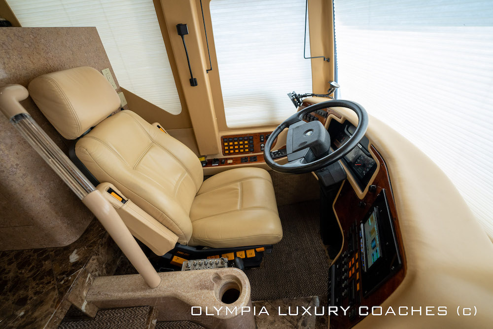 2000 Prevost Marathon H3-45 For Sale