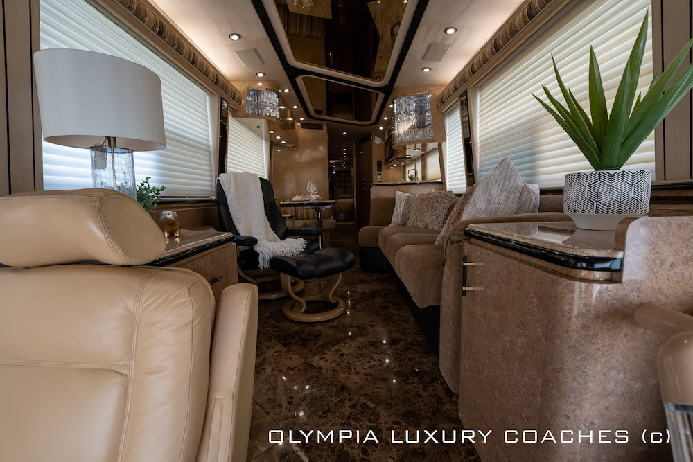 2000 Prevost Marathon H3-45 For Sale