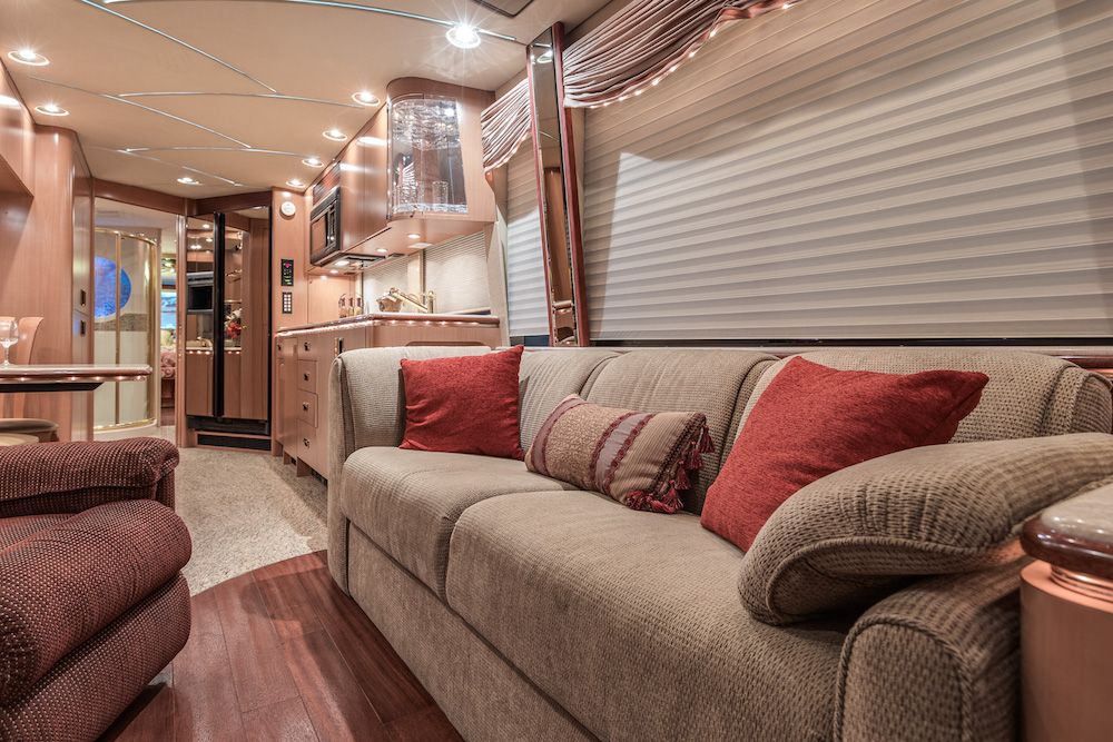 2000 Prevost Marathon H3-45 For Sale