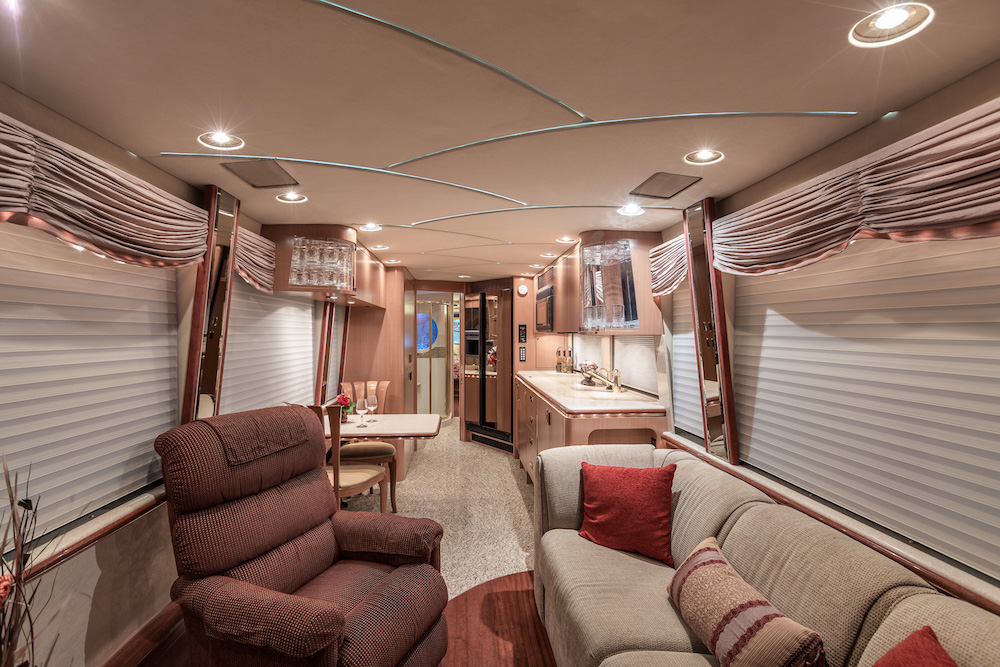 2000 Prevost Marathon H3-45 For Sale