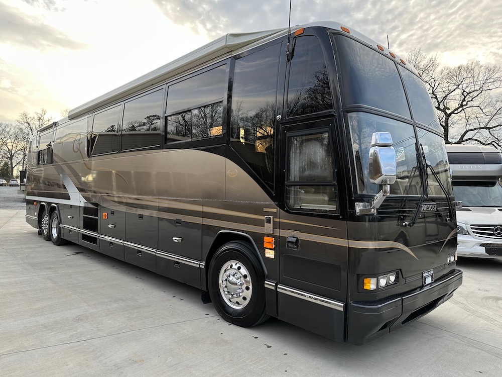2000 Prevost Marathon H3-45 For Sale