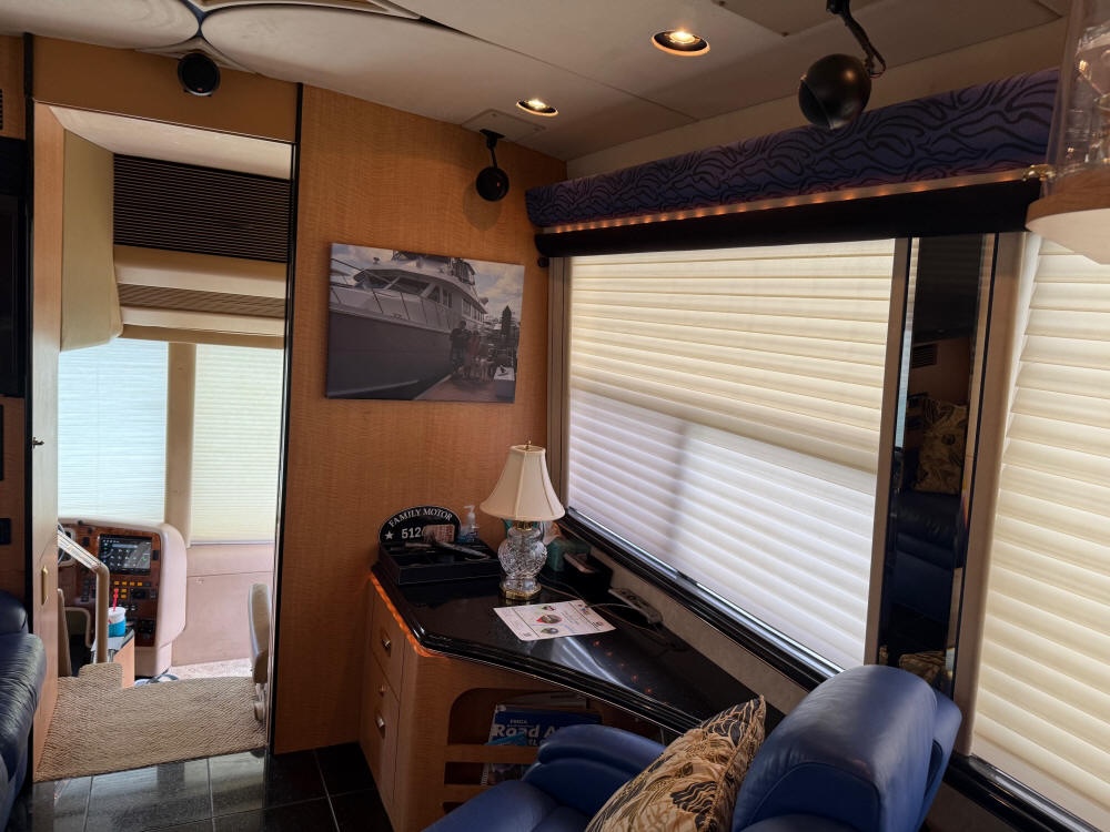 2000 Prevost Marathon H3-45 For Sale