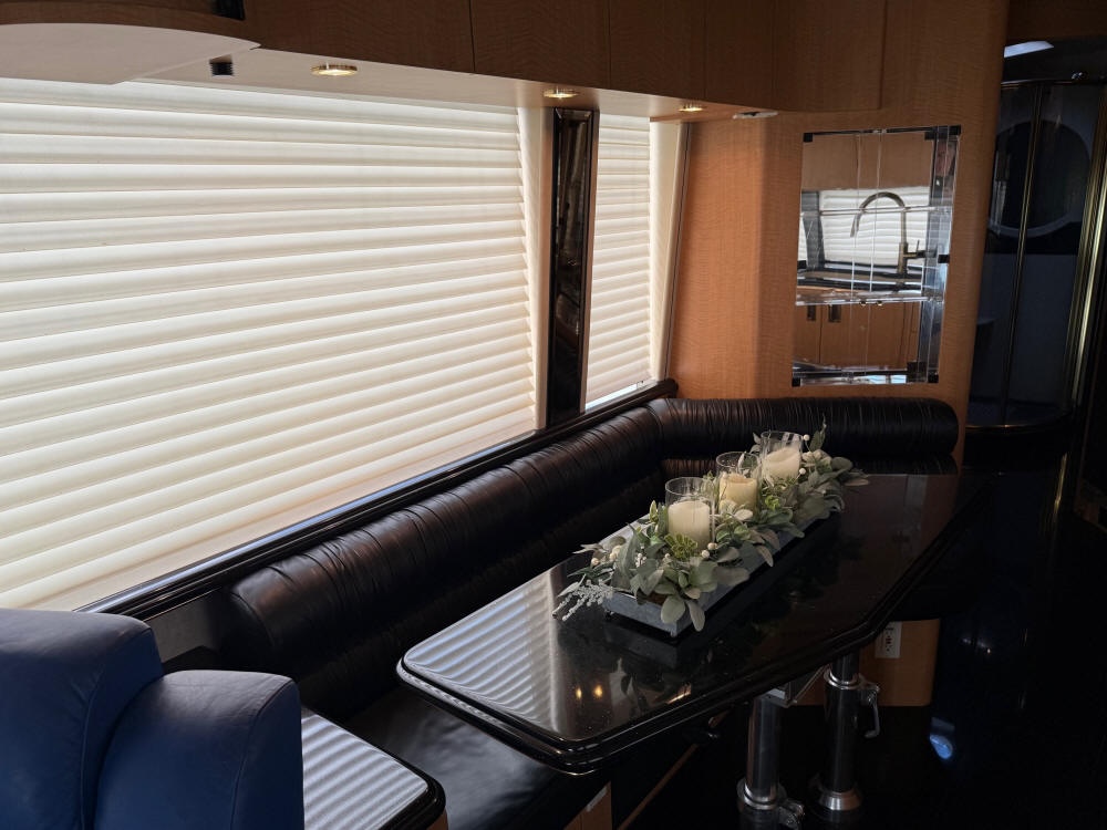 2000 Prevost Marathon H3-45 For Sale