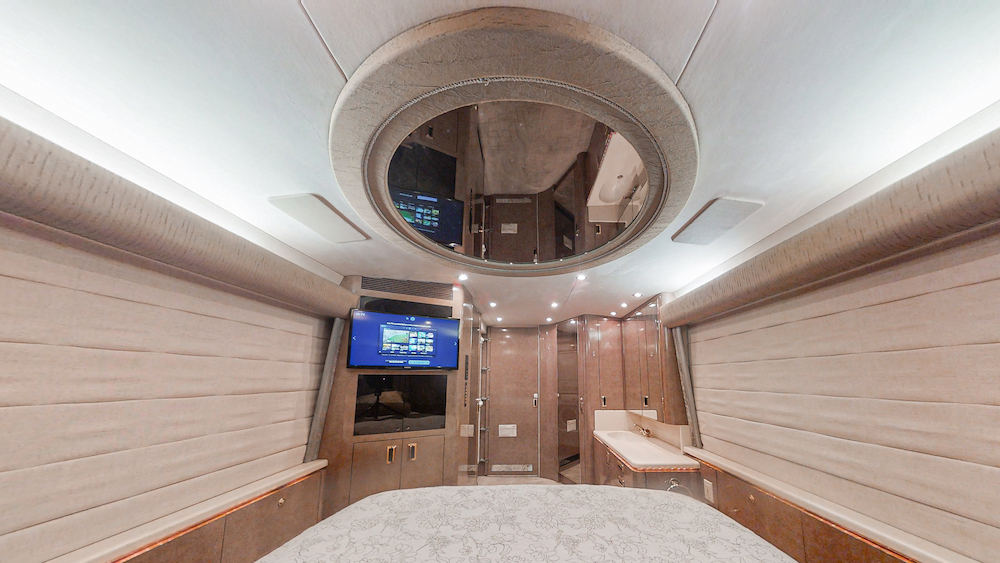 2000 Prevost Marathon H3-45 For Sale