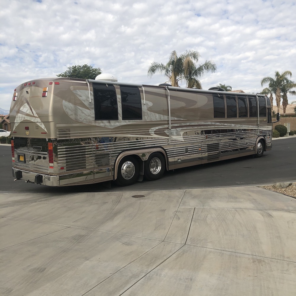 2000 Prevost Marathon XL For Sale